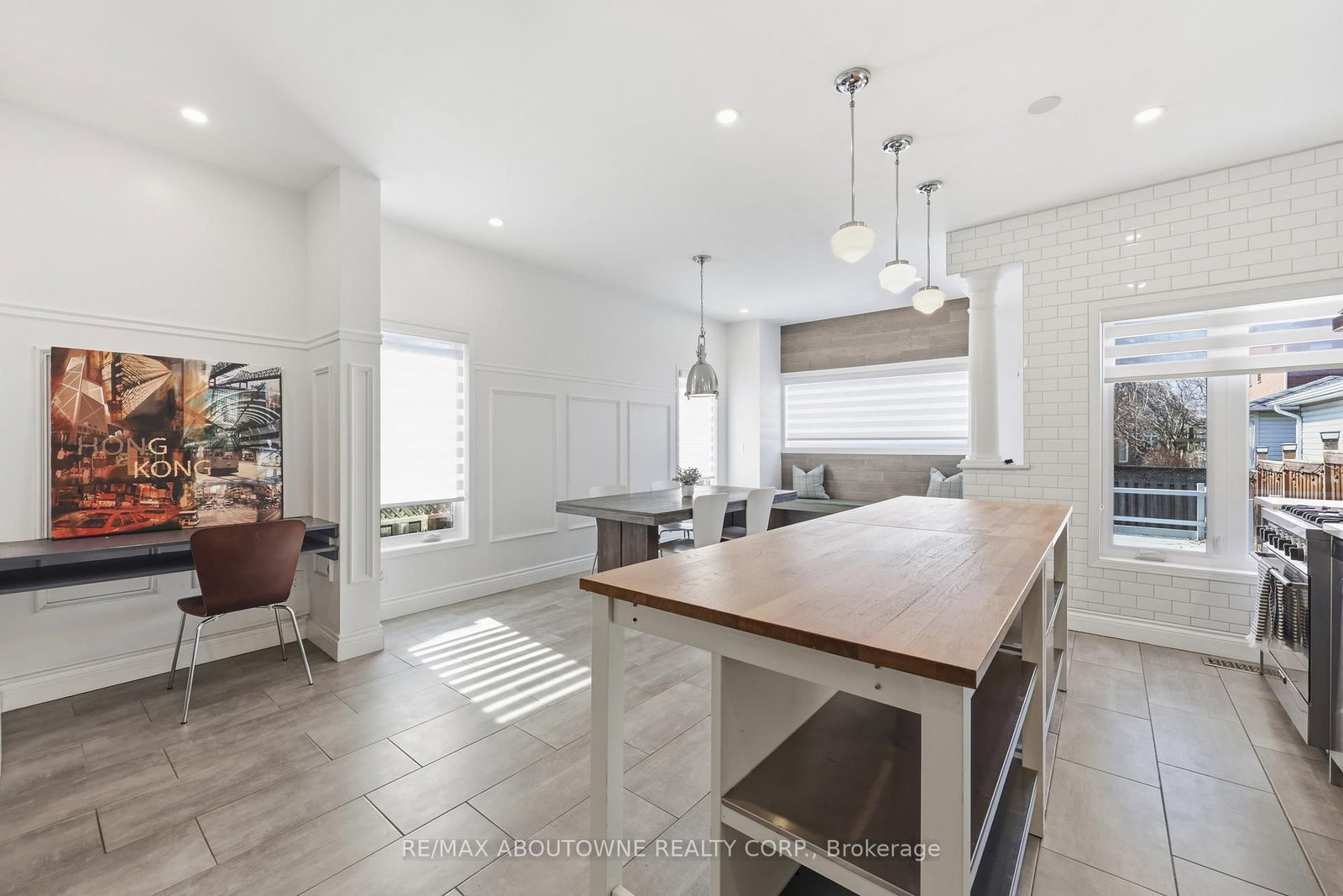 Detached House for sale at 2665 Castle Hill Crescent, Oakville, Ontario, L6H 6J1 - River Oaks - MLS: W12976132