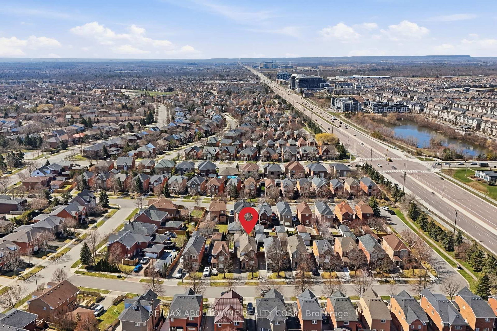 Detached House for sale at 2665 Castle Hill Crescent, Oakville, Ontario, L6H 6J1 - River Oaks - MLS: W12976132