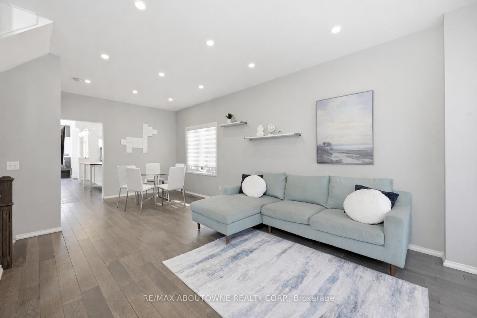 Detached House for sale at 2665 Castle Hill Crescent, Oakville, Ontario, L6H 6J1 - River Oaks - MLS: W12976132