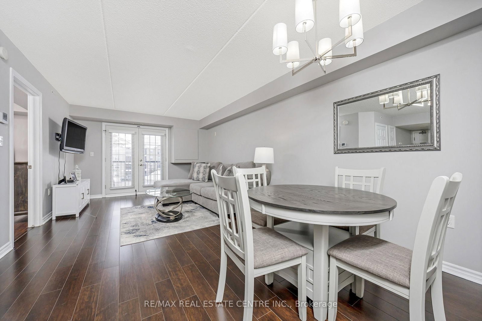 Condo for sale at 304-1360 Main Street, Milton, Ontario, L9T 7S5 - Dempsey - MLS: W12976160