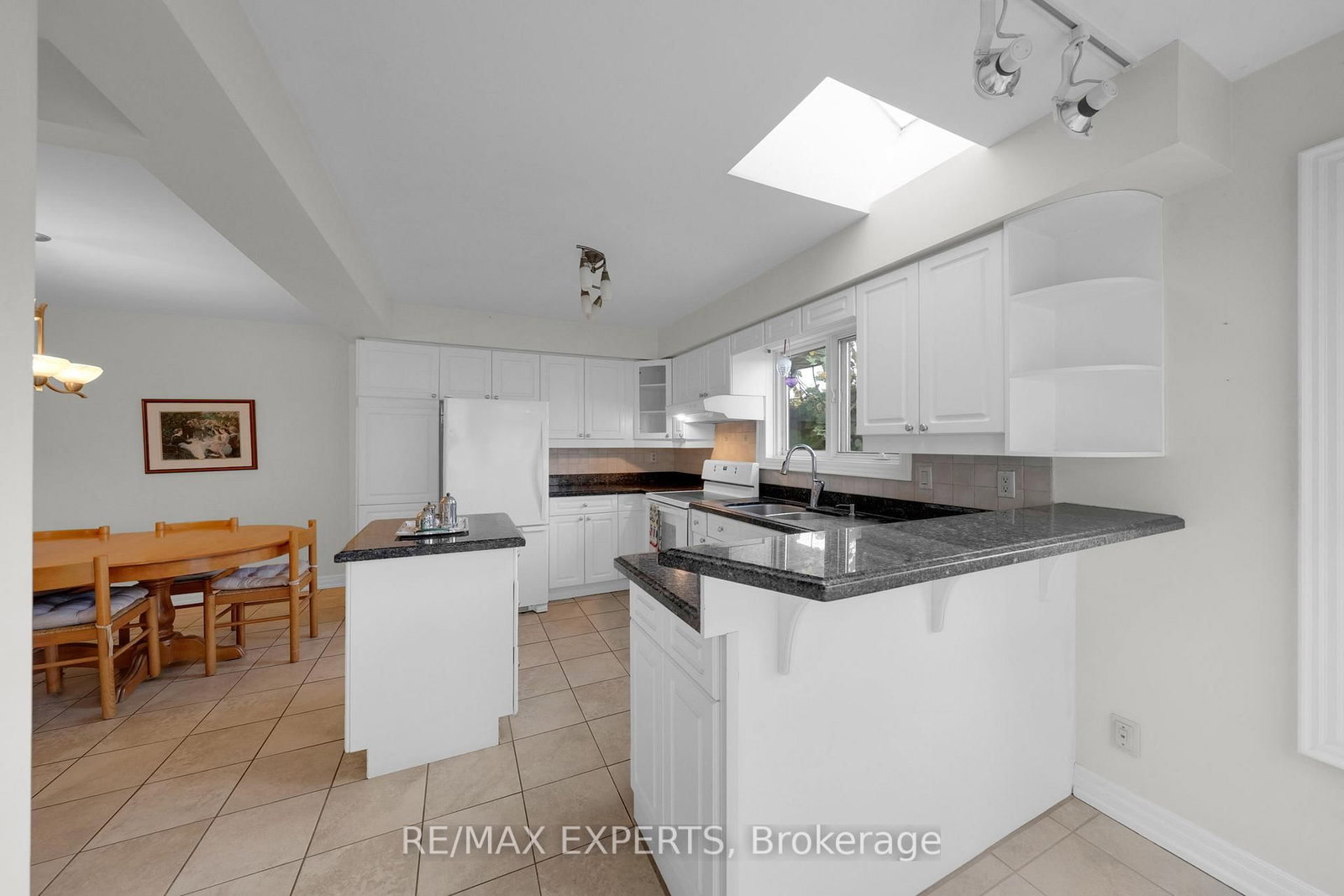 Detached House for sale at 26 Grovedale Avenue, Toronto, Ontario, M6L 1Y6 - Maple Leaf - MLS: W12976170