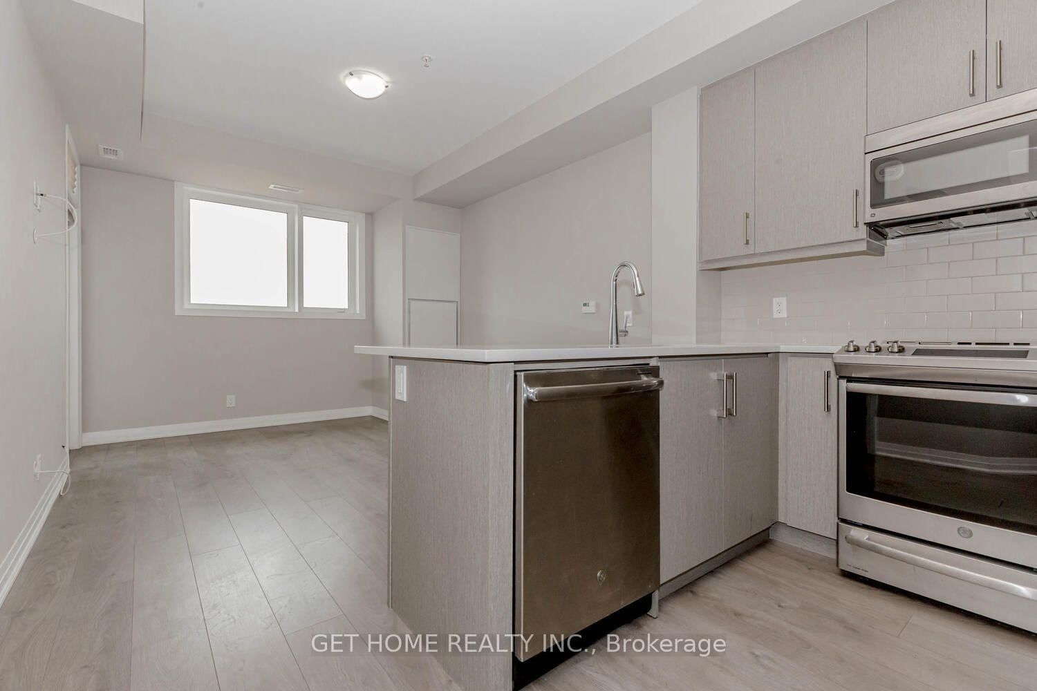 Condo for lease at 517-1105 Leger Way, Milton, Ontario, L9E 1K7 - Ford - MLS: W12976228