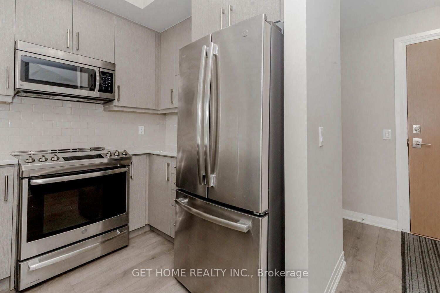 Condo for lease at 517-1105 Leger Way, Milton, Ontario, L9E 1K7 - Ford - MLS: W12976228