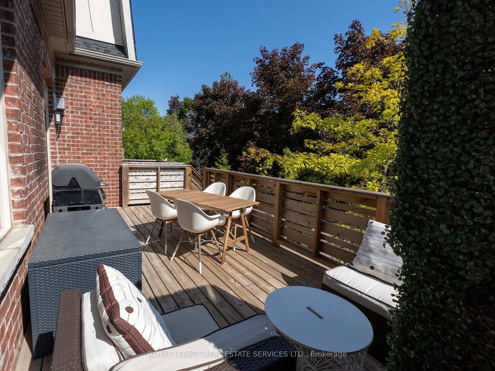 2083 Grange Drive - Photo 8