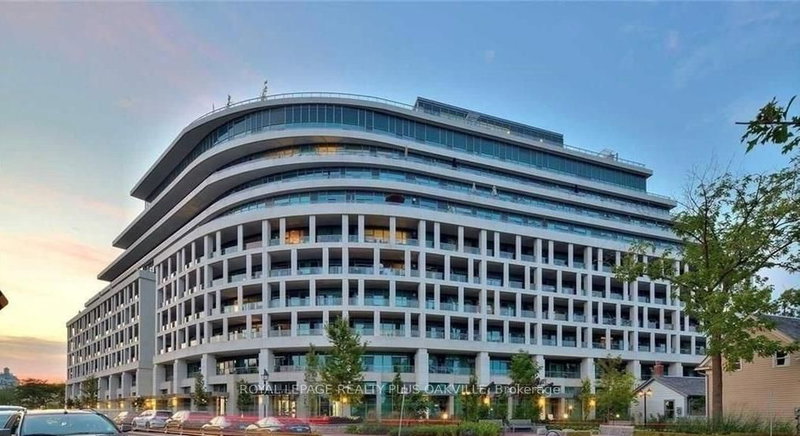 home for lease on 202-11 Bronte Road