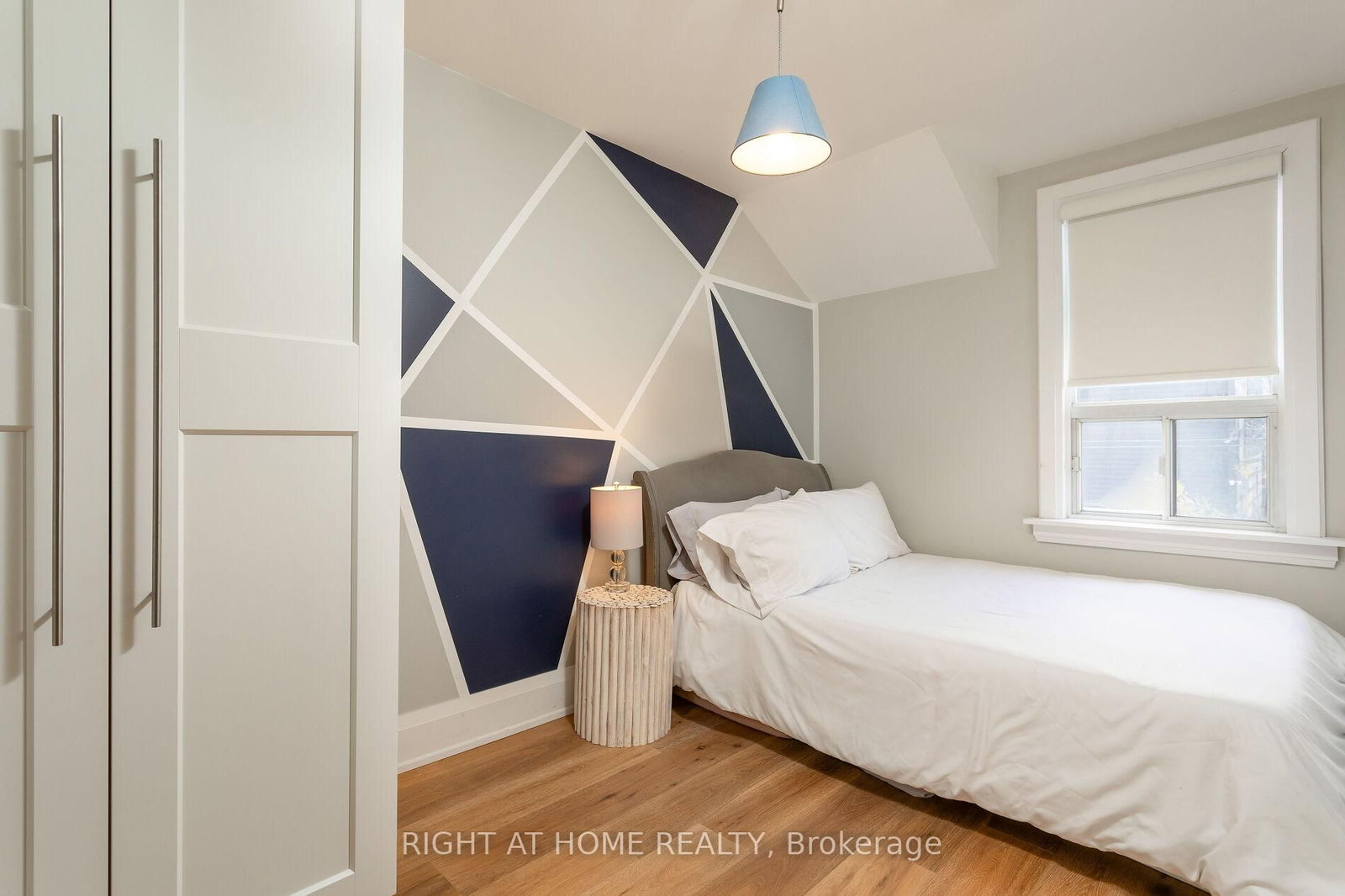 171 Islington Avenue - Photo 12