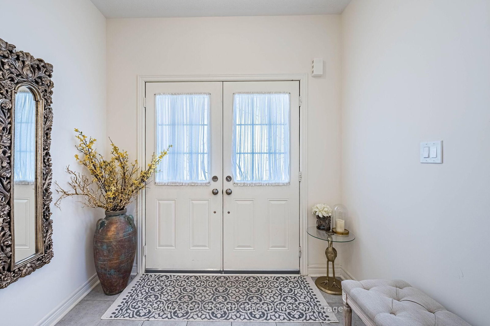 Semi-Detached House for sale at 1067 Urell Way, Milton, Ontario, L9T 8V5 - Harrison - MLS: W12976518