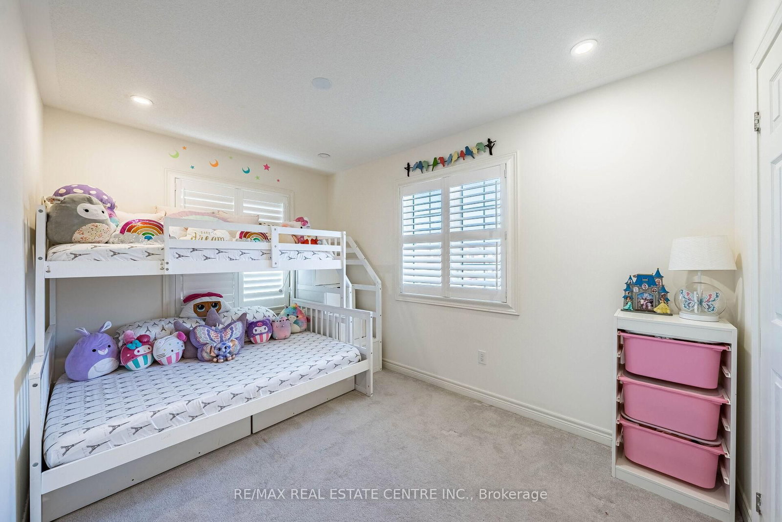 Semi-Detached House for sale at 1067 Urell Way, Milton, Ontario, L9T 8V5 - Harrison - MLS: W12976518