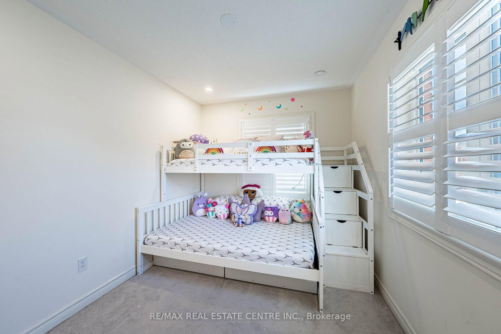 Semi-Detached House for sale at 1067 Urell Way, Milton, Ontario, L9T 8V5 - Harrison - MLS: W12976518