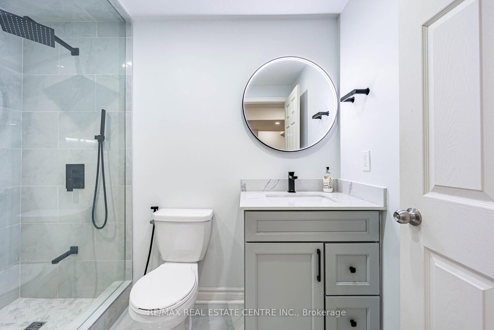 Semi-Detached House for sale at 1067 Urell Way, Milton, Ontario, L9T 8V5 - Harrison - MLS: W12976518