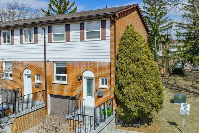 25 - 2445 Homelands Drive