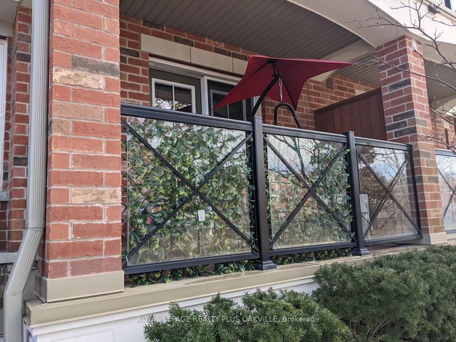 19 - 19 Hays Boulevard