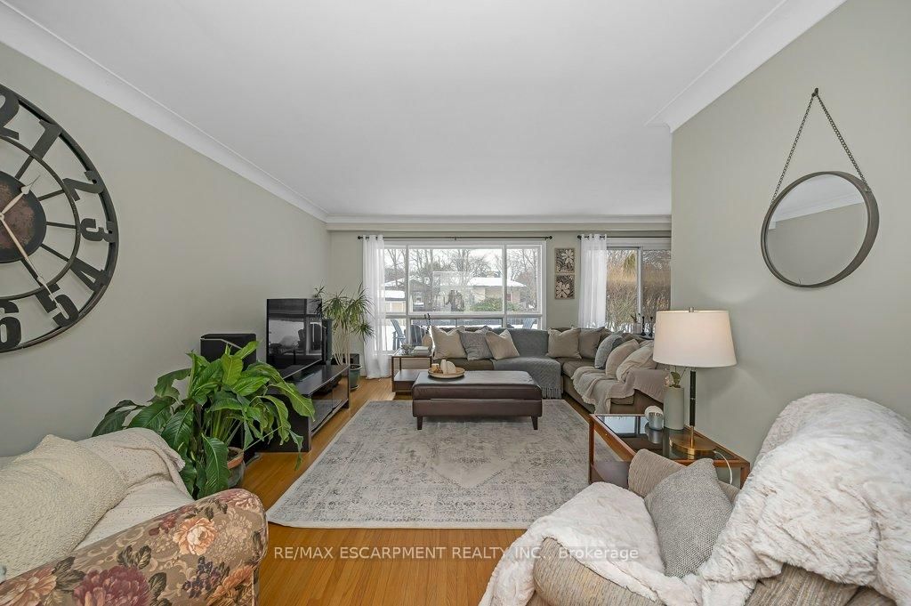 Detached House for sale at 345 Sandlewood Road, Oakville, Ontario, L6L 3S1 - West - MLS: W12976824