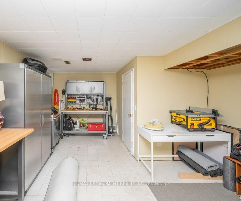 Detached House for sale at 345 Sandlewood Road, Oakville, Ontario, L6L 3S1 - West - MLS: W12976824