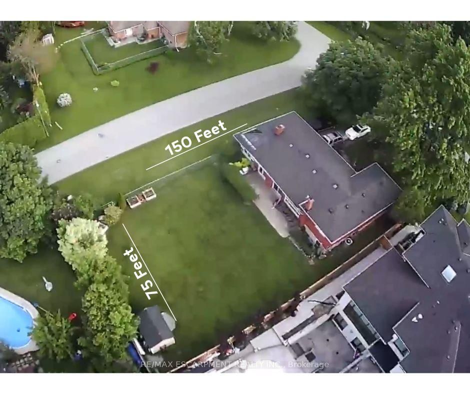 Detached House for sale at 345 Sandlewood Road, Oakville, Ontario, L6L 3S1 - West - MLS: W12976824