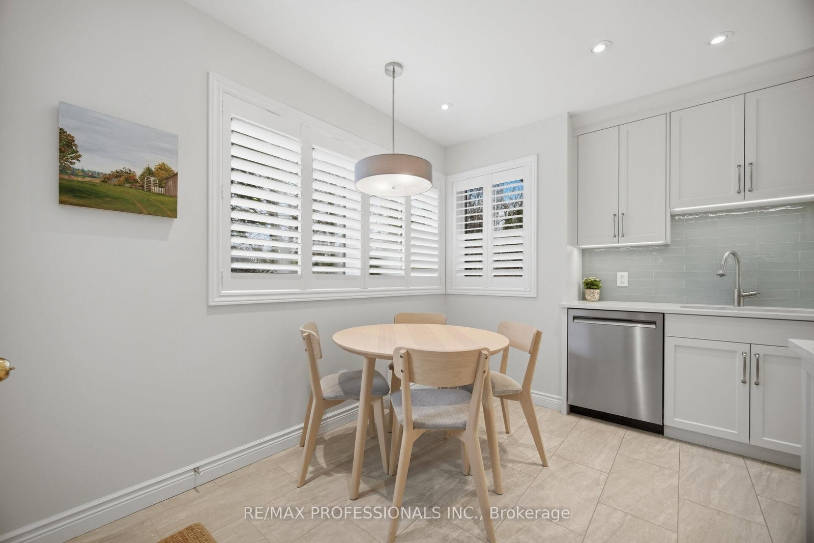 Detached House for sale at 1448 Glenwatson Drive, Mississauga, Ontario, L5E 2V9 - Lakeview - MLS: W12976920