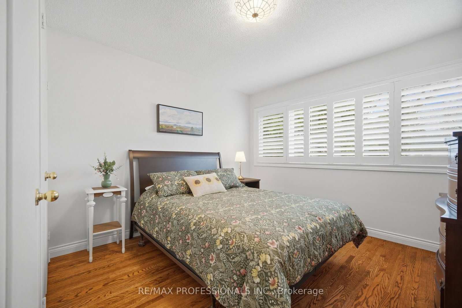 Detached House for sale at 1448 Glenwatson Drive, Mississauga, Ontario, L5E 2V9 - Lakeview - MLS: W12976920