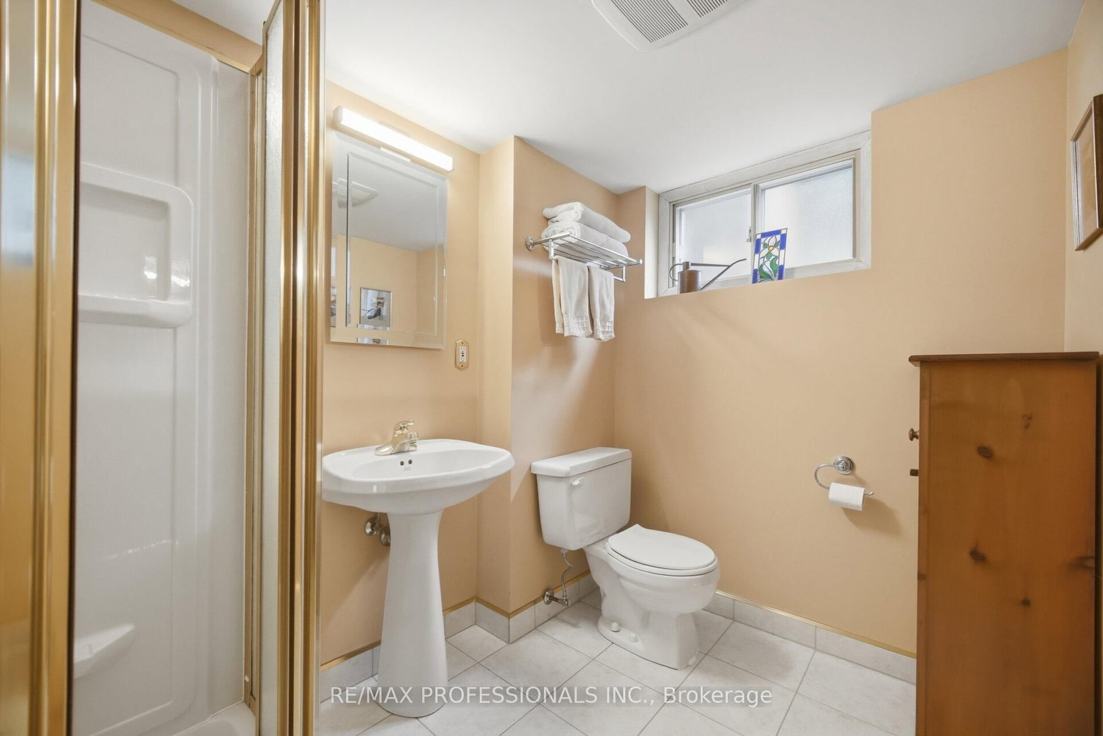 Detached House for sale at 1448 Glenwatson Drive, Mississauga, Ontario, L5E 2V9 - Lakeview - MLS: W12976920