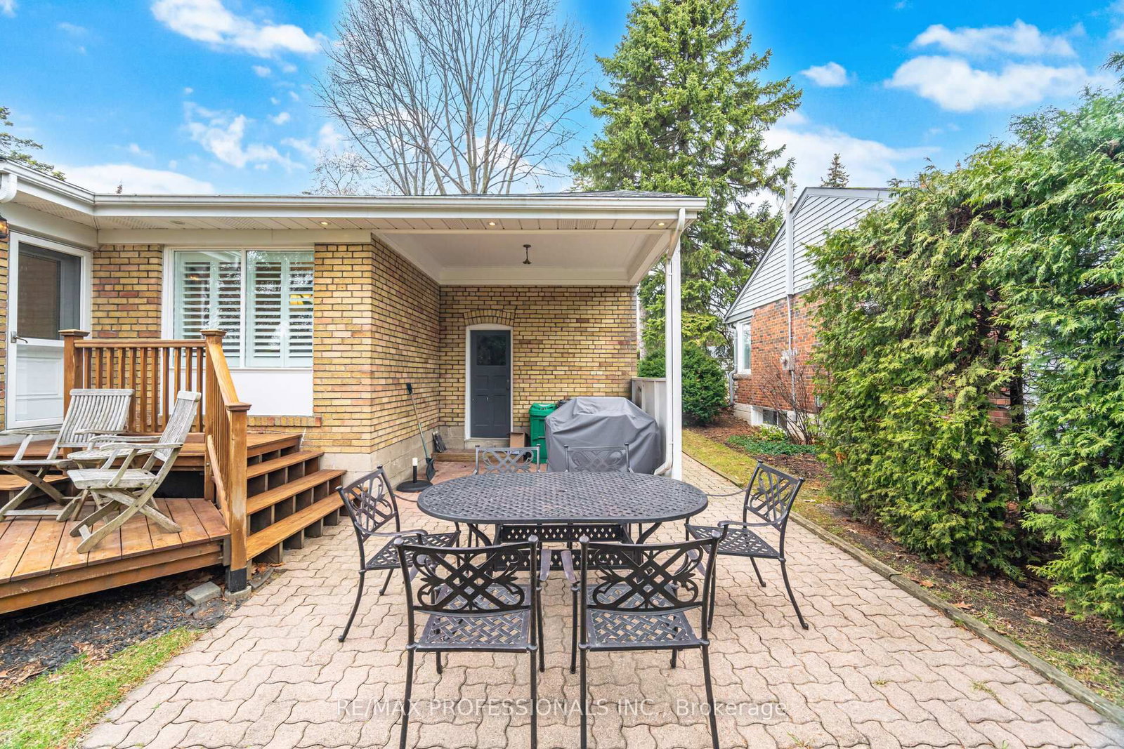 Detached House for sale at 1448 Glenwatson Drive, Mississauga, Ontario, L5E 2V9 - Lakeview - MLS: W12976920