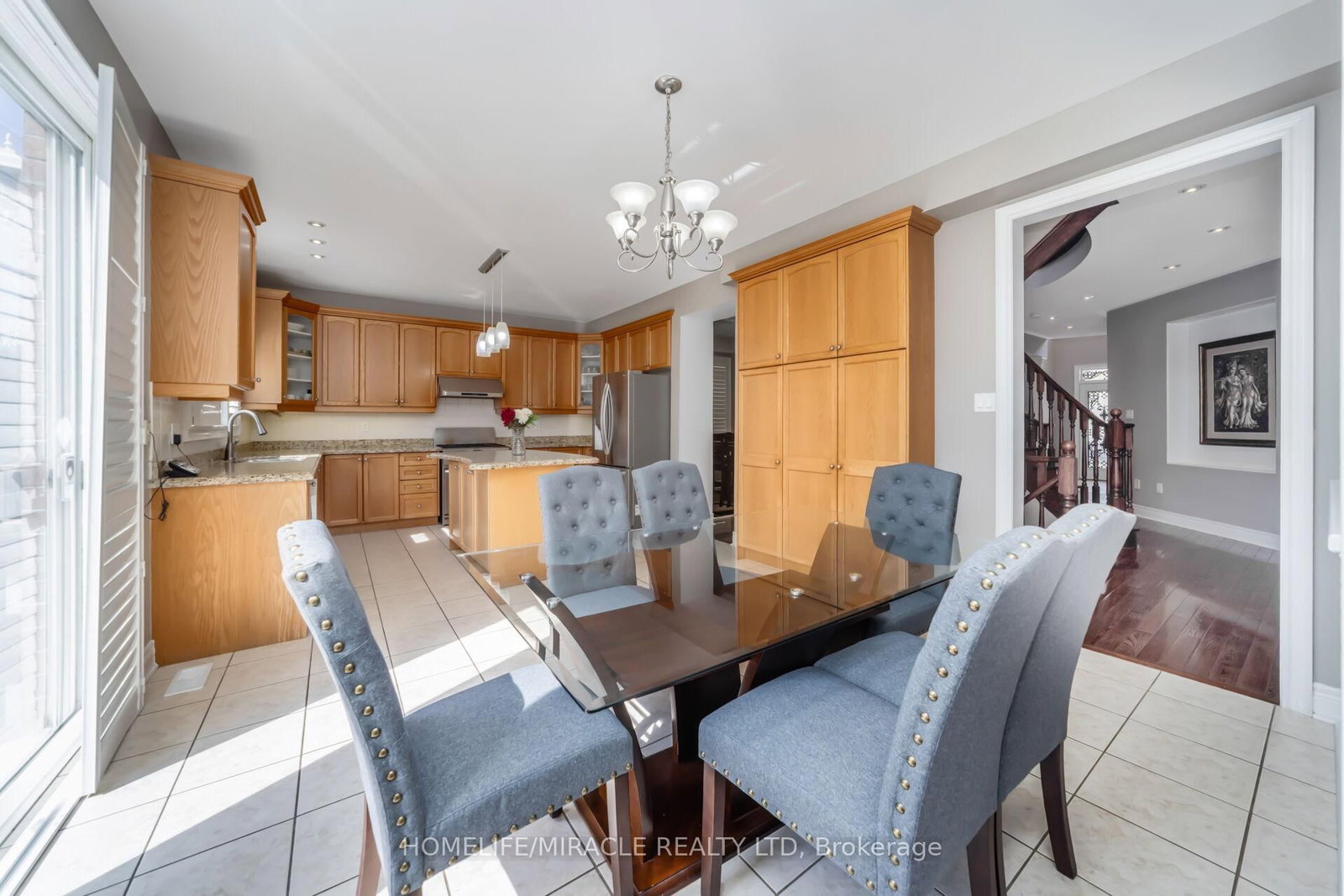 Detached House for sale at 32 Xavier Court, Brampton, Ontario, L6Y 5S1 - Bram West - MLS: W12976926