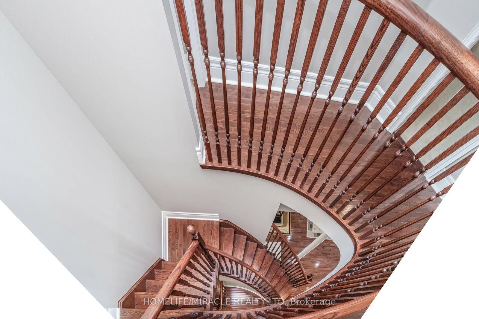 Detached House for sale at 32 Xavier Court, Brampton, Ontario, L6Y 5S1 - Bram West - MLS: W12976926