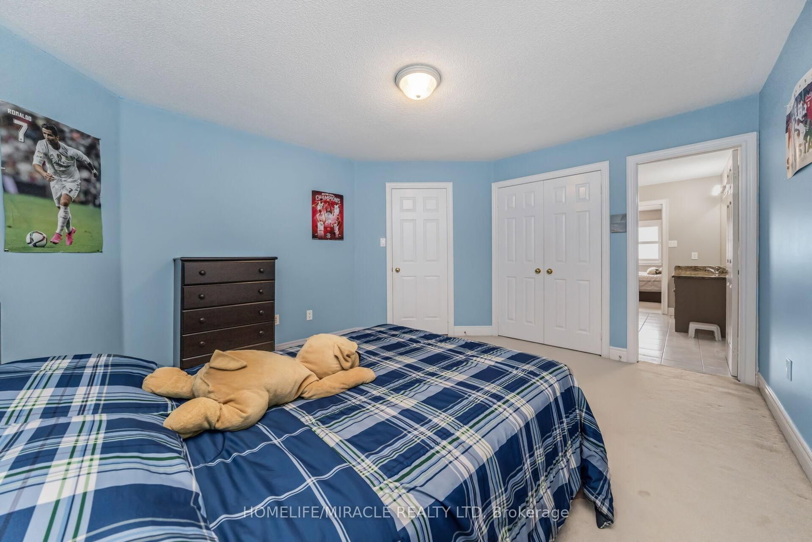 Detached House for sale at 32 Xavier Court, Brampton, Ontario, L6Y 5S1 - Bram West - MLS: W12976926