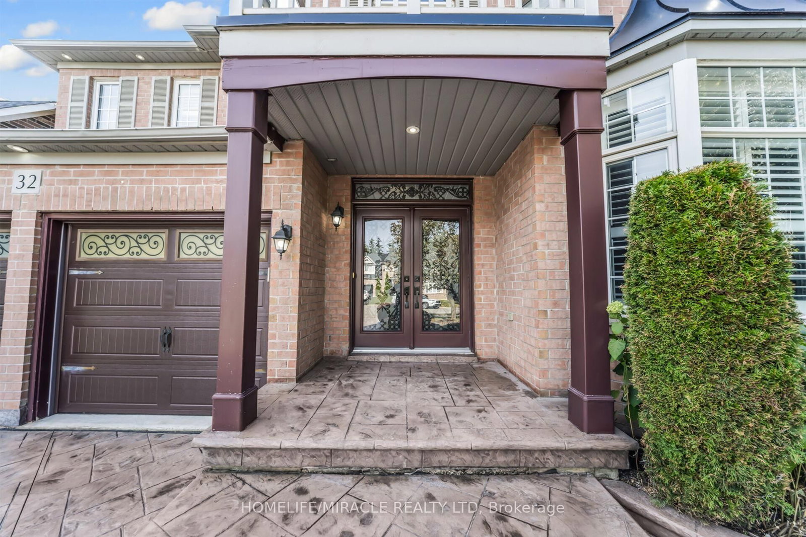 Detached House for sale at 32 Xavier Court, Brampton, Ontario, L6Y 5S1 - Bram West - MLS: W12976926