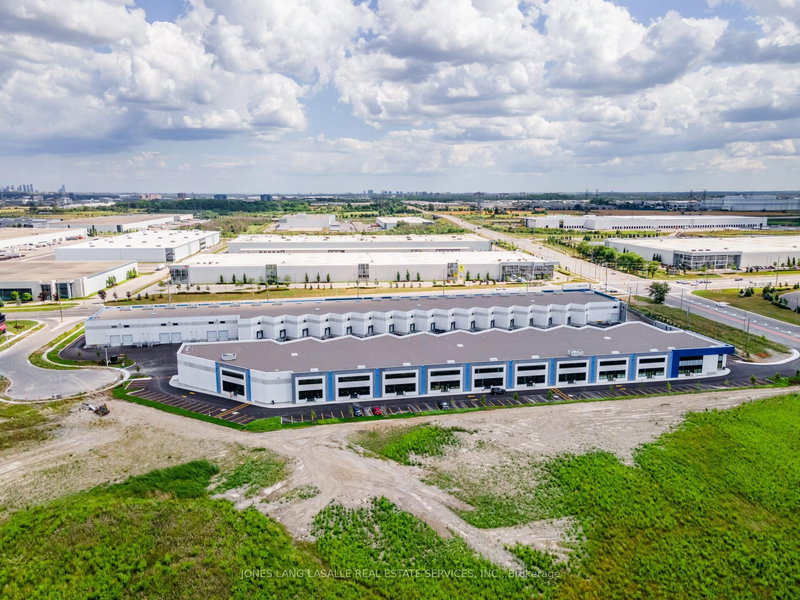 B11 - 20 Lightbeam Terr, Brampton, L6Y 0E3 | Image 3