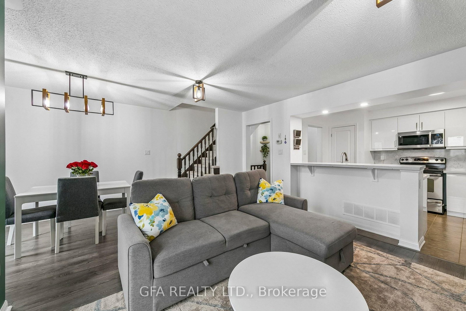 Townhouse for sale at 937 Nadalin Heights, Milton, Ontario, L9T 8R2 - Willmott - MLS: W12977058