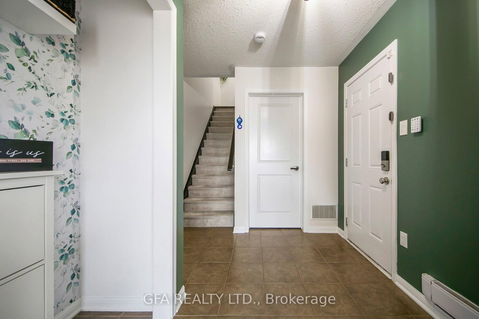 Townhouse for sale at 937 Nadalin Heights, Milton, Ontario, L9T 8R2 - Willmott - MLS: W12977058