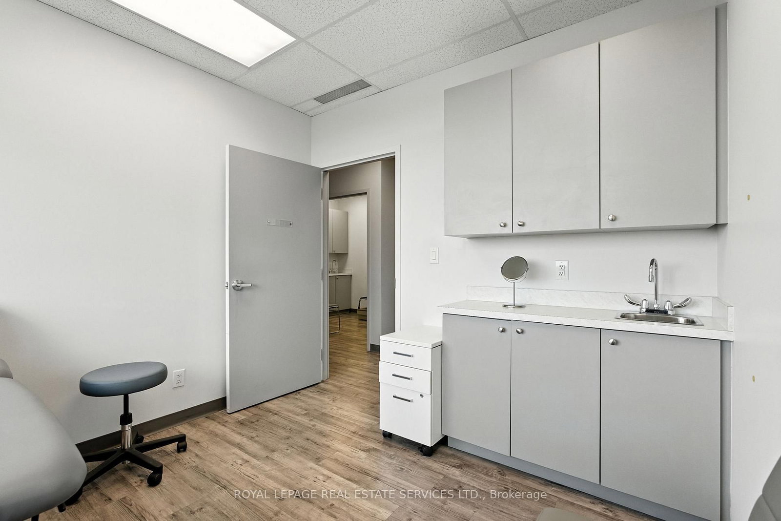 3075 Hospital Gate, Unit 419 B - Photo 32