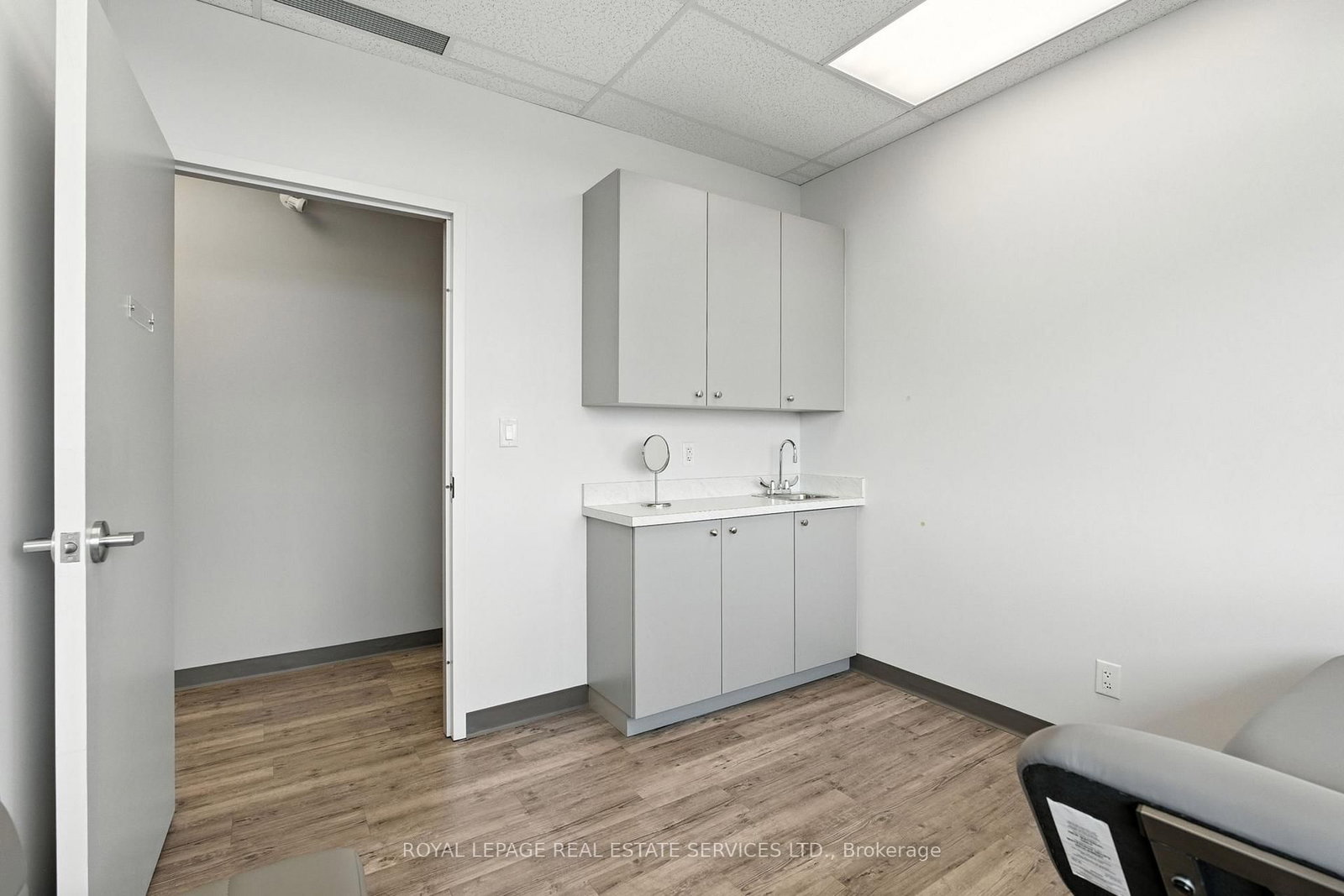 3075 Hospital Gate, Unit 419 - Photo 29