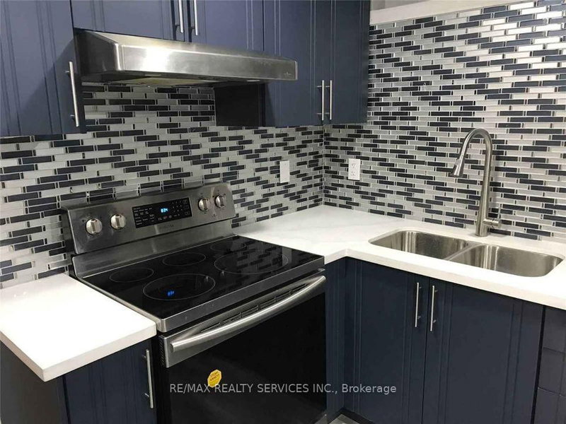 Basement - 163 Cresthaven Rd, Brampton, L7A 1H5 | Image 2