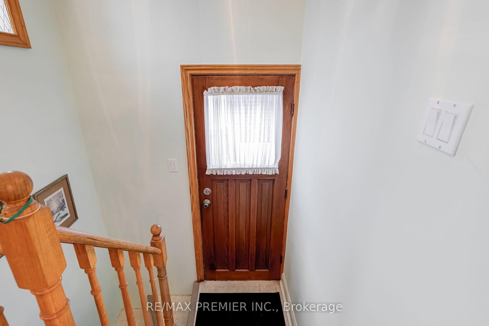 Detached House for sale at 52 Richardson Avenue, Toronto, Ontario, M6M 3R9 - Beechborough-Greenbrook - MLS: W12977120