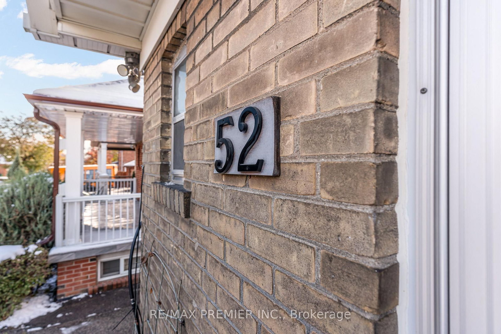Detached House for sale at 52 Richardson Avenue, Toronto, Ontario, M6M 3R9 - Beechborough-Greenbrook - MLS: W12977120