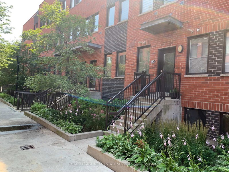 home for lease on 24-871 Wilson Avenue