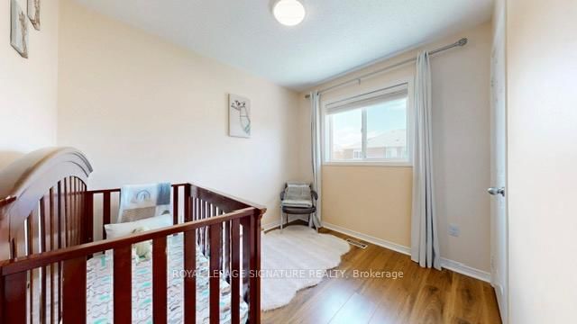 Semi-Detached House for sale at 263 Pettigrew Trail, Milton, Ontario, L9T 5X7 - Dempsey - MLS: W12977172