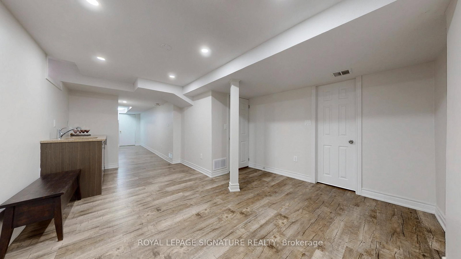 Semi-Detached House for sale at 263 Pettigrew Trail, Milton, Ontario, L9T 5X7 - Dempsey - MLS: W12977172