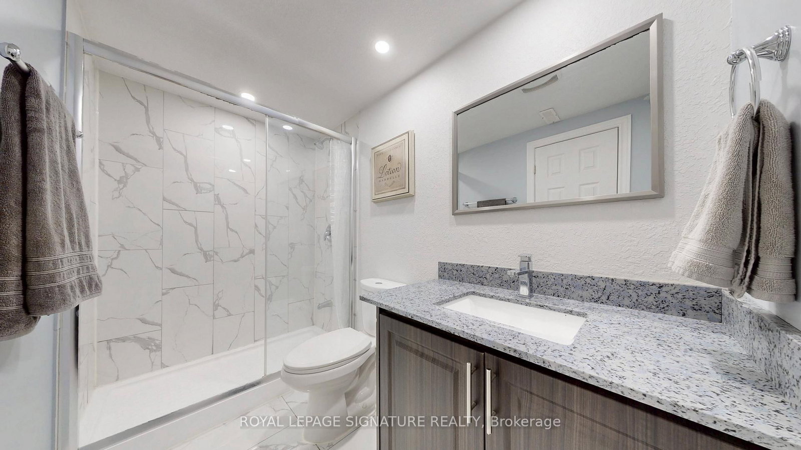 Semi-Detached House for sale at 263 Pettigrew Trail, Milton, Ontario, L9T 5X7 - Dempsey - MLS: W12977172