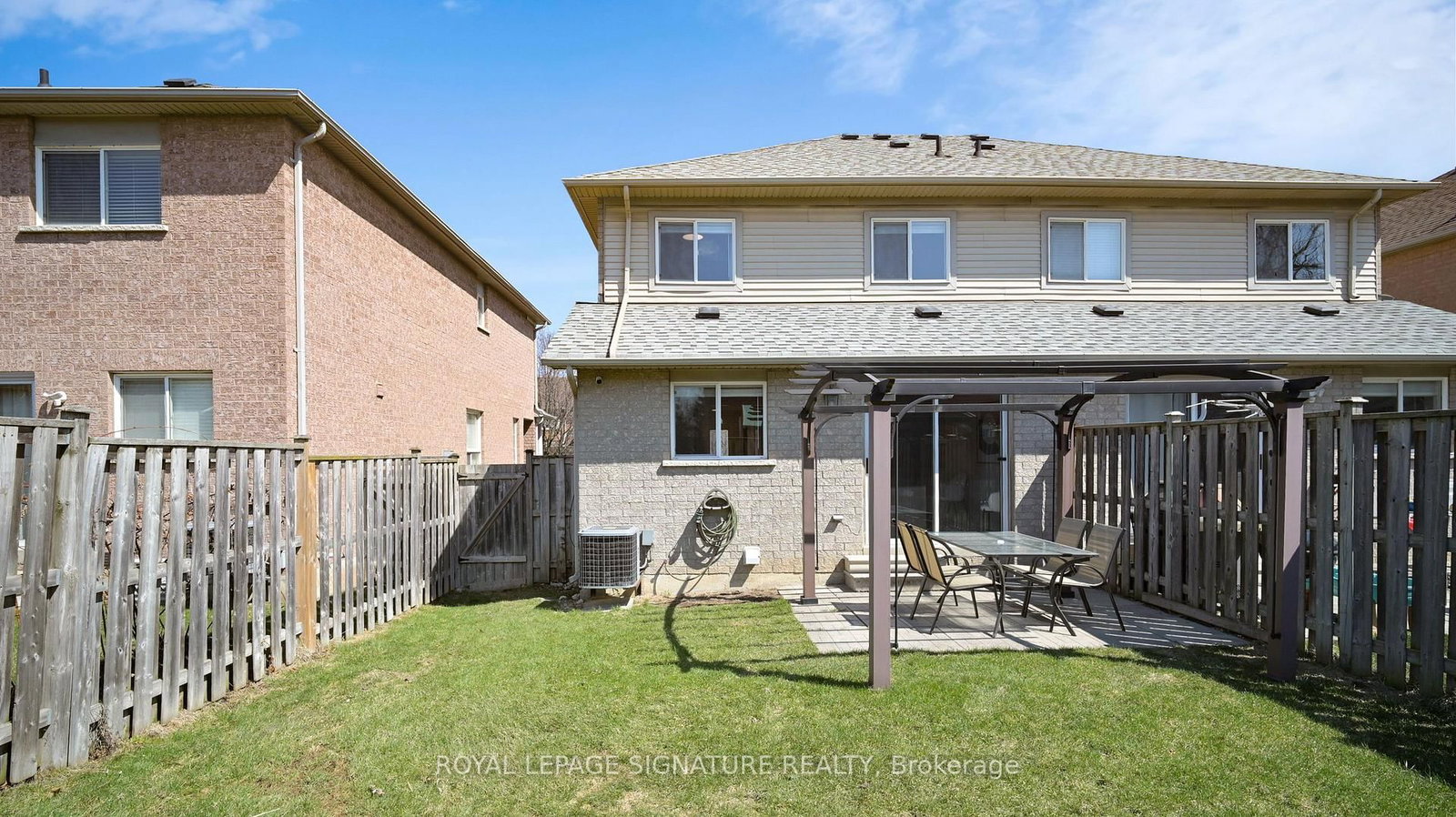 Semi-Detached House for sale at 263 Pettigrew Trail, Milton, Ontario, L9T 5X7 - Dempsey - MLS: W12977172