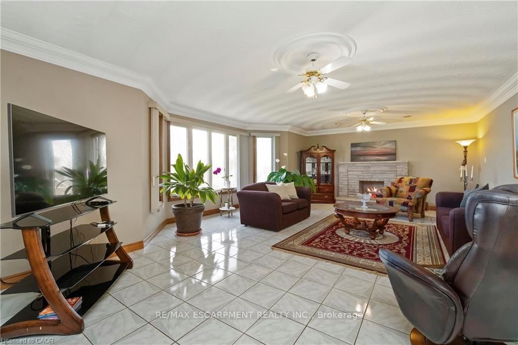 266 Sumach Drive - Photo 14