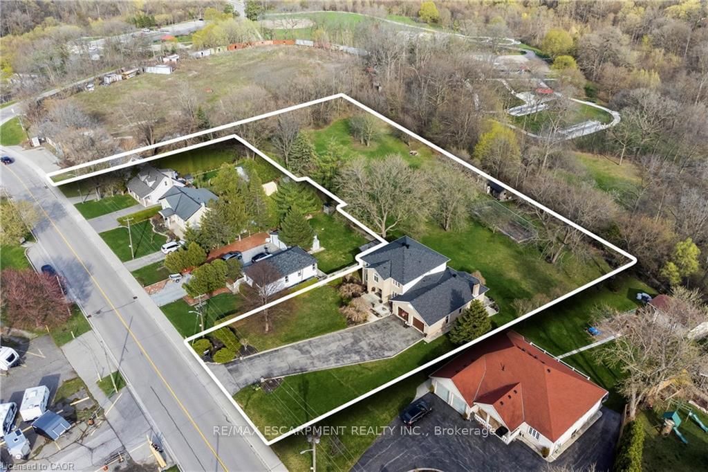 266 Sumach Drive - Photo 42