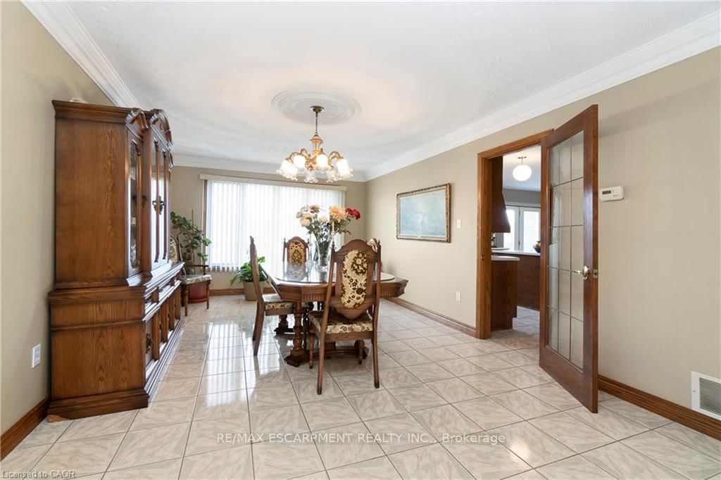 266 Sumach Drive - Photo 8