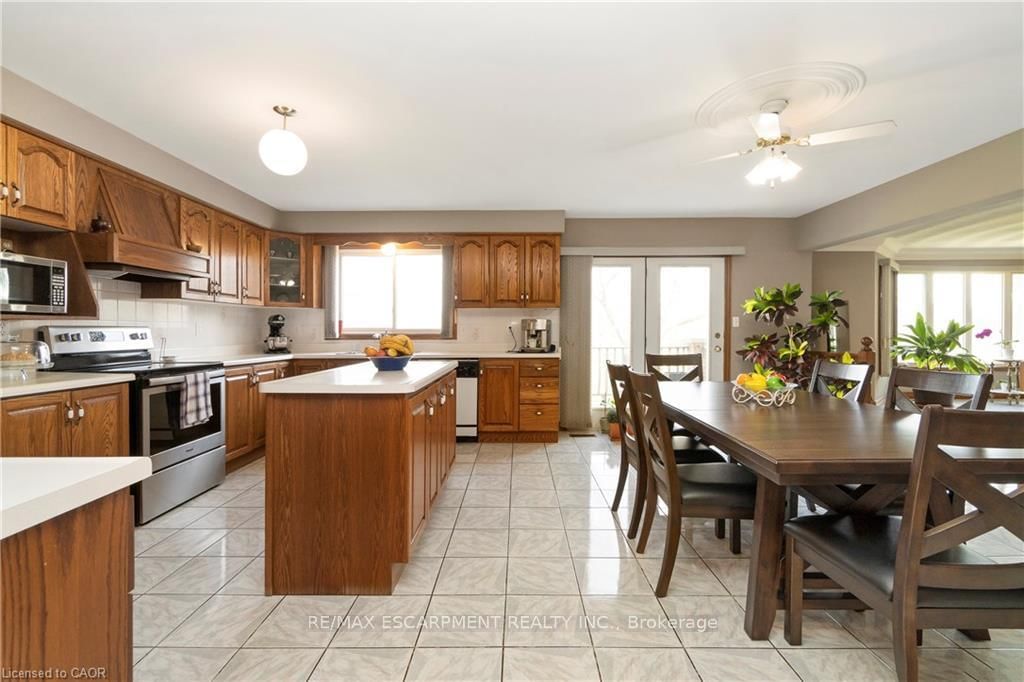 266 Sumach Drive - Photo 9