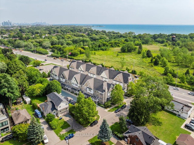 701 - 1011 Deta Road