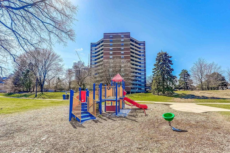 308 - 95 La Rose Ave, Toronto, M9P 3T2 | Image 2