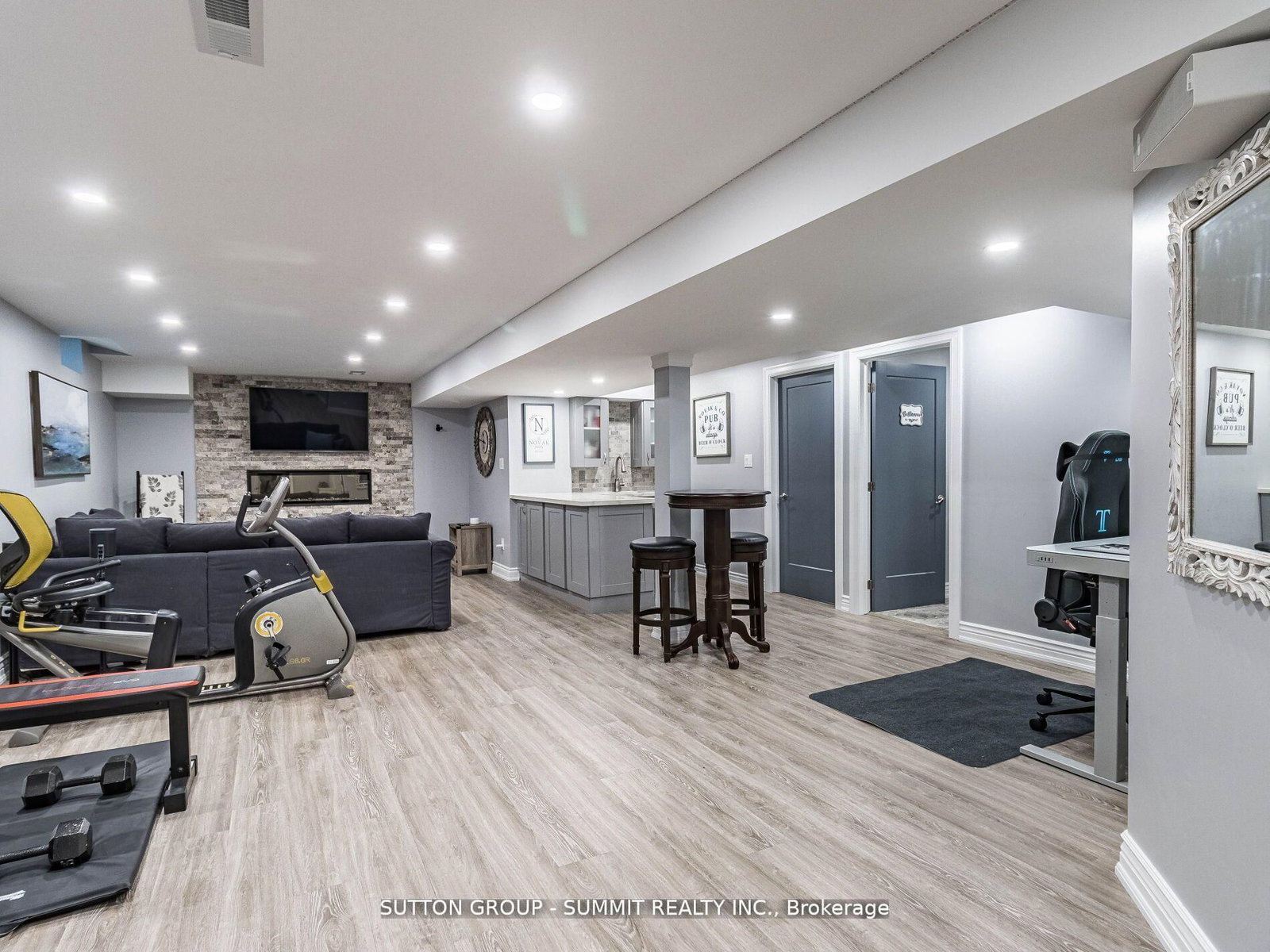 Detached House for sale at 15089 Danby Road, Halton Hills, Ontario, L7G 0B1 - Georgetown - MLS: W12977258