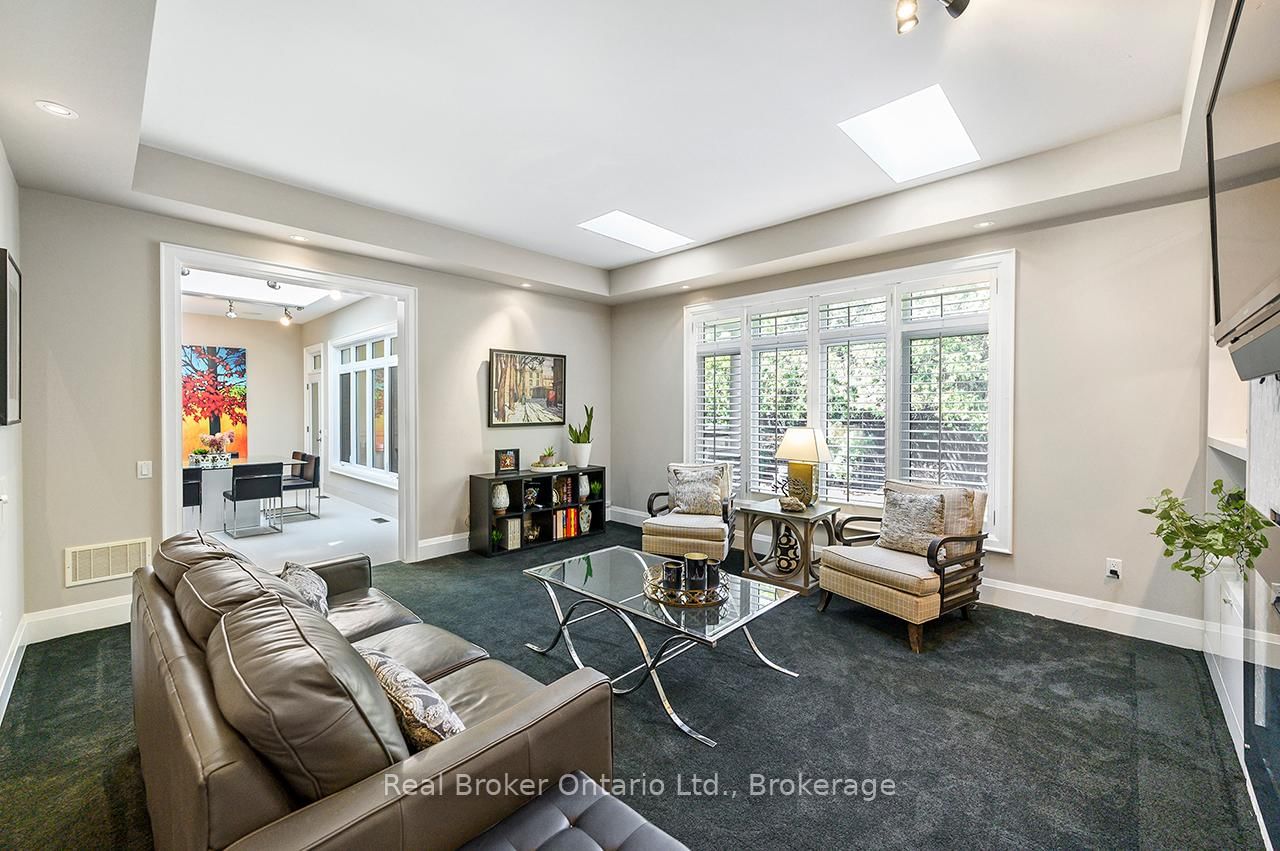 4507 Lakeshore Road - Photo 14