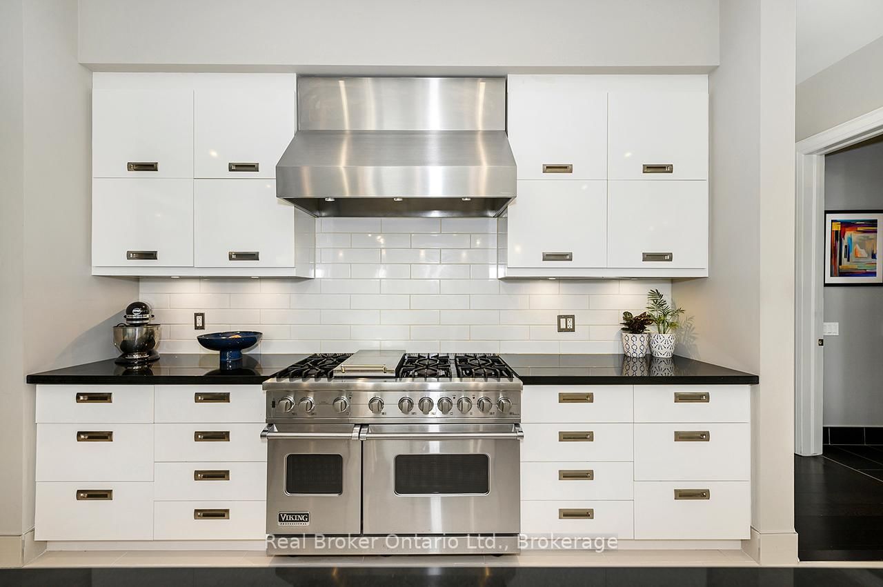 4507 Lakeshore Road - Photo 8