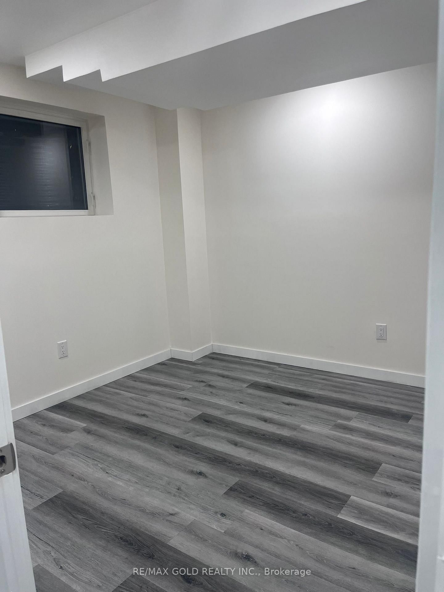 459 Bergamot Avenue - Photo 7